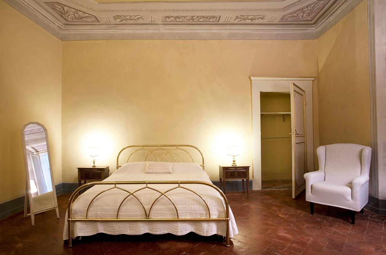 Almadelena Guest House بيزا الغرفة الصورة